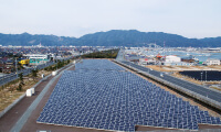 企業局竹内西緑地太陽光発電所